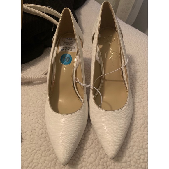 White Jessica Simpson heels - Picture 1 of 2